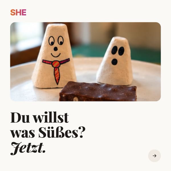 Du willst was Süßes? Jetzt. Und ein Stück bleibt selten ein Stück.  Ein Keks, ein Stück Schokolade, 